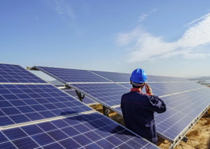 中国与科威特携手开发3.5吉瓦太阳能项目，助力科威特能源转型