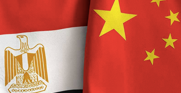 埃及的经济平衡：中国资金与美国军援之间交织的2025年