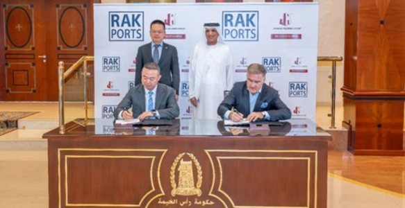 中企投建，阿联酋首座PHC管桩厂落地，中东基建的建材机遇