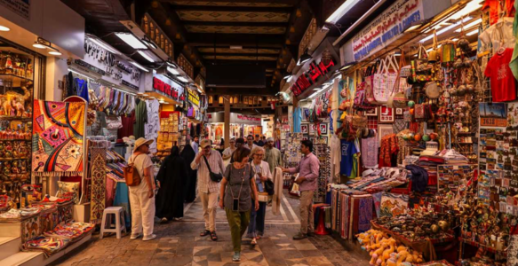 20亿美元跨境经济特区启建 中东双雄打通海湾贸易新动脉