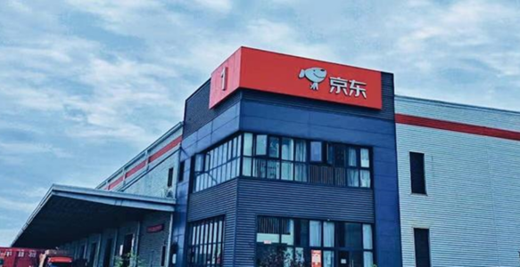 京东产发中东双线突围：吉达智慧枢纽启动，迪拜双仓齐发